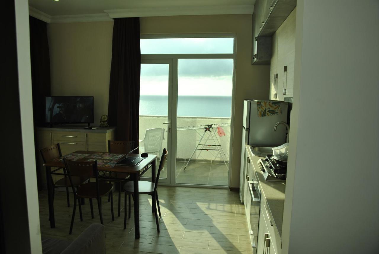 The View Apartment Makhinjauri Exterior photo