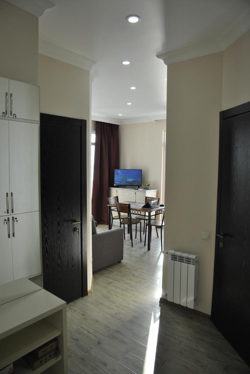 The View Apartment Makhinjauri Exterior photo